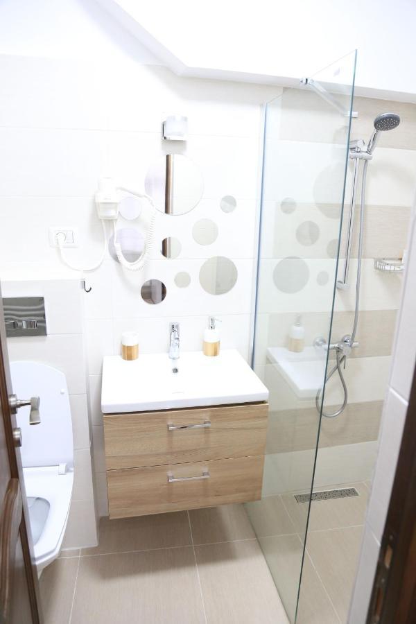 Residence Krone Brasov Luaran gambar